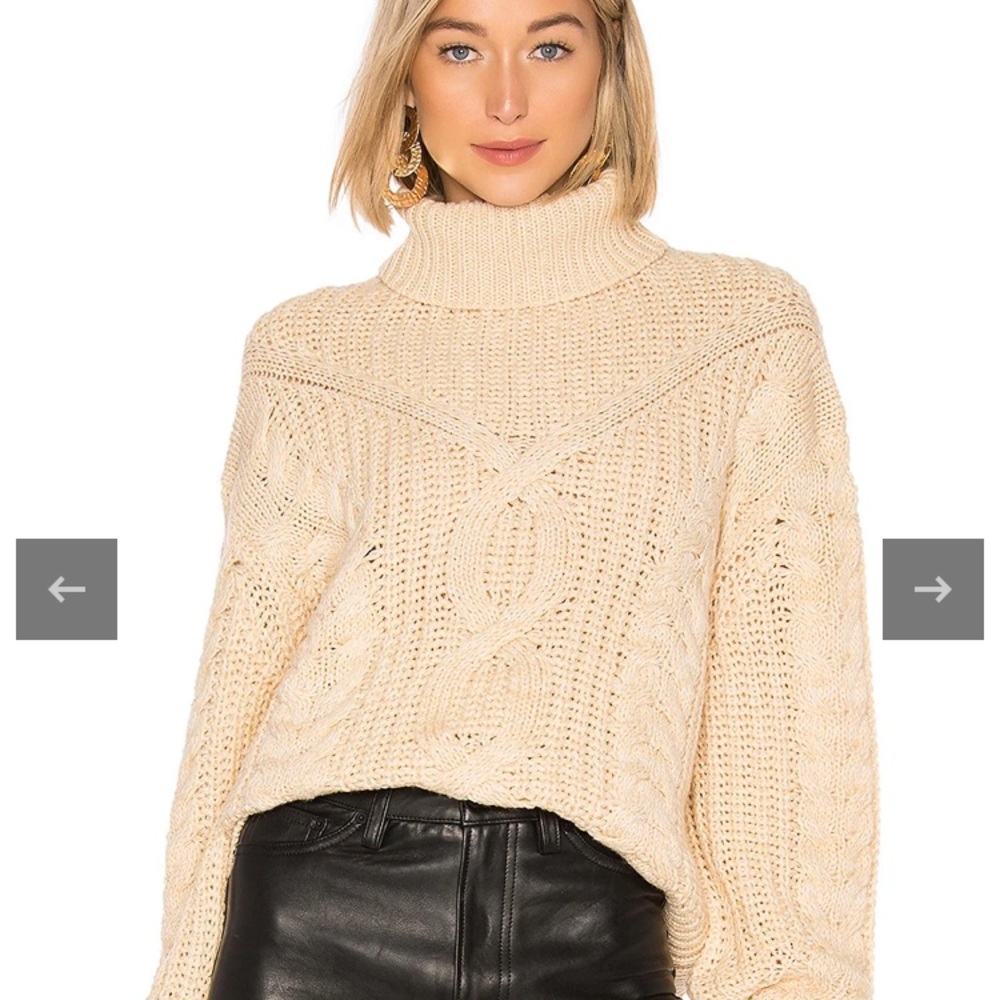 Tularola “Ivy” sweater in Beige xxs